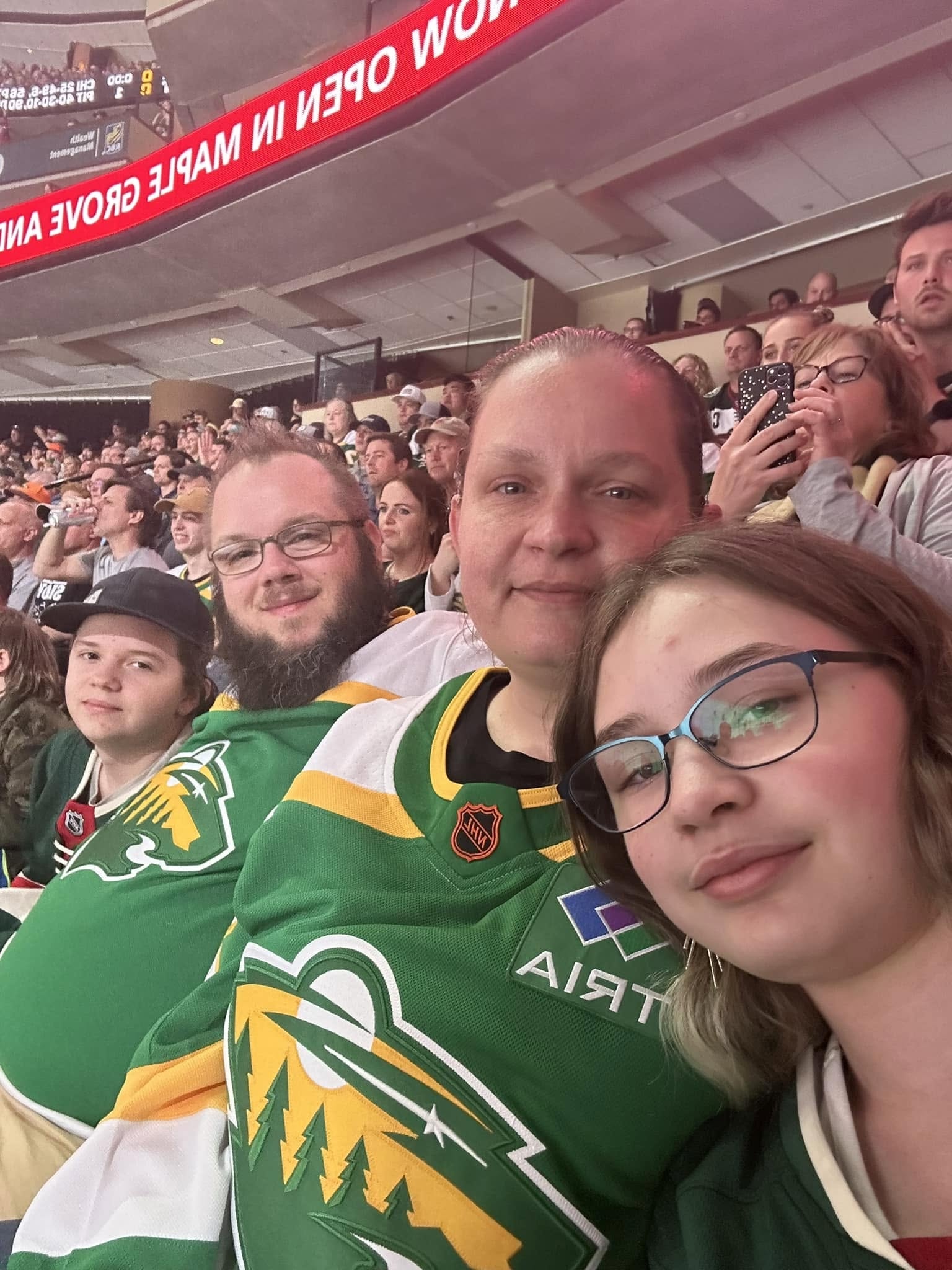 Mitch Headline with his family in Cannon Falls